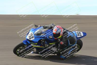 media/Nov-05-2022-SoCal Trackdays (Sat) [[f8d9b725ab]]/Bowl (1145am)/